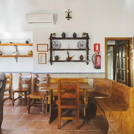 Holiday home Cubo's Jose & Caminito Del Rey *
