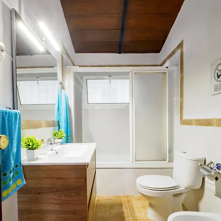 Cubo's Jose & Caminito Del Rey Holiday home *